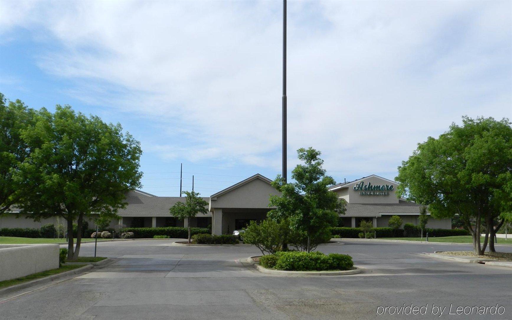 Ashmore Inn And Suites Lubbock Buitenkant foto