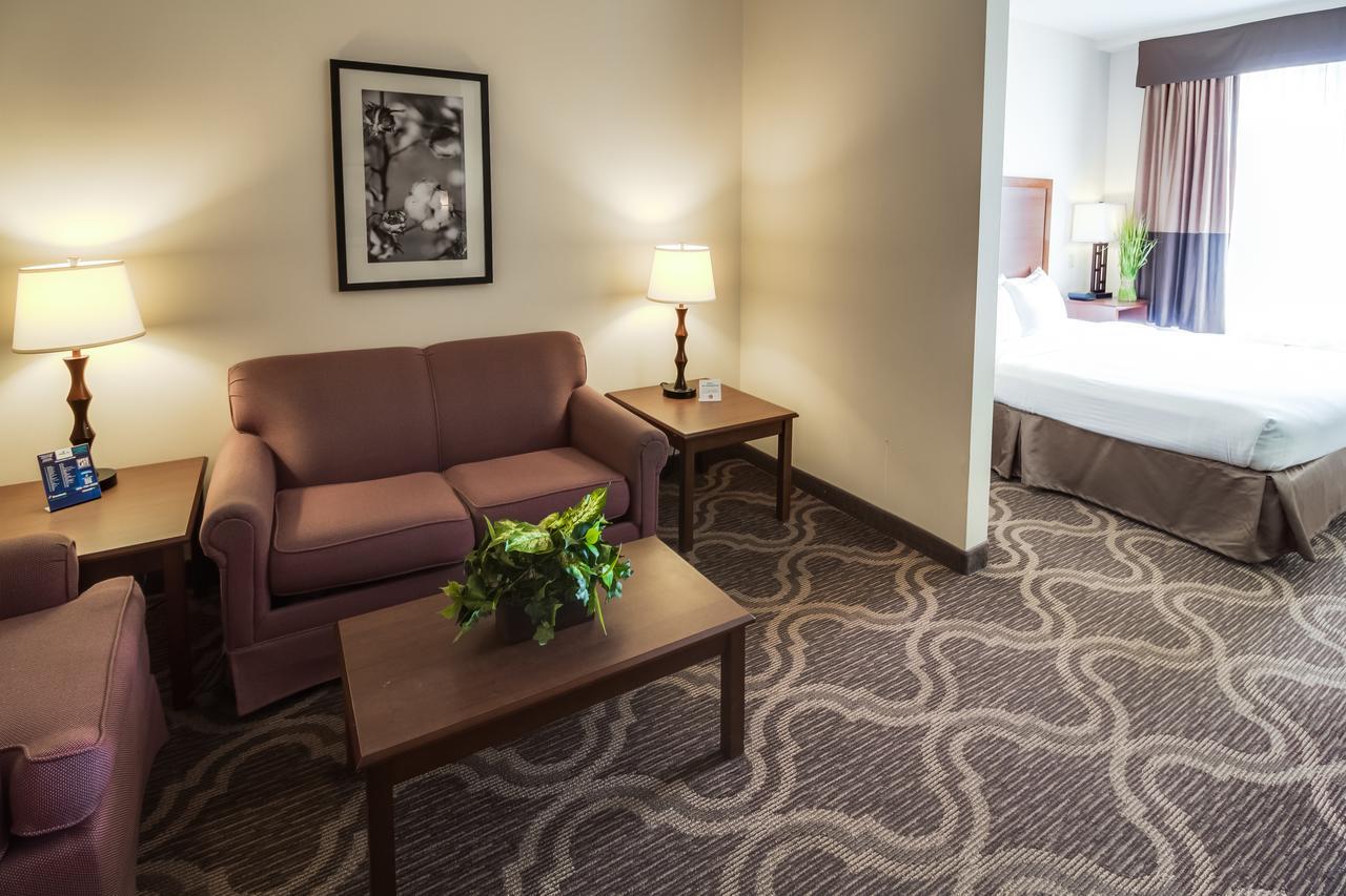 Ashmore Inn And Suites Lubbock Buitenkant foto