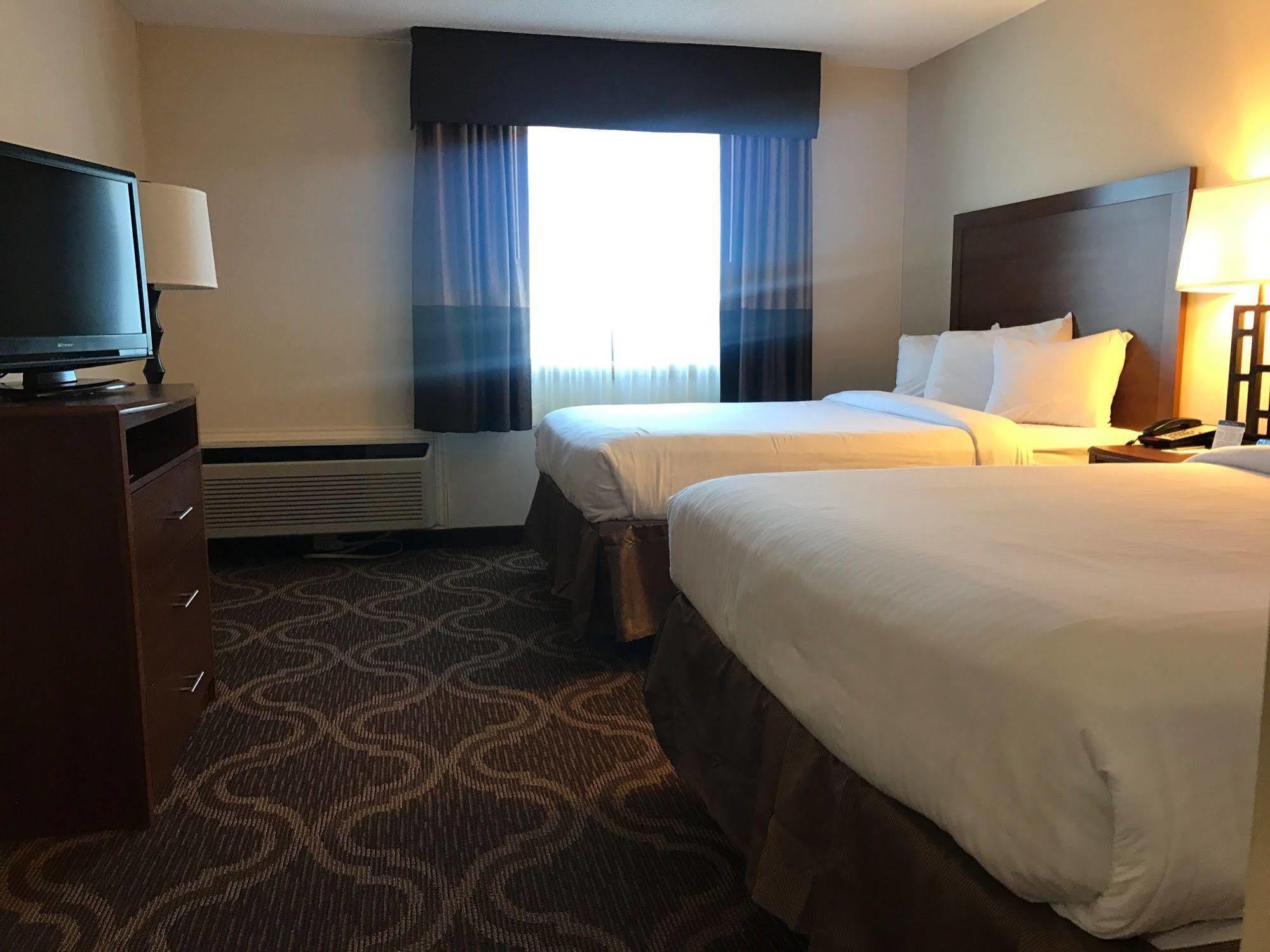Ashmore Inn And Suites Lubbock Buitenkant foto